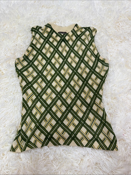 Guess Tops - VINTAGE GUESS JEANS GREEN SWEATER